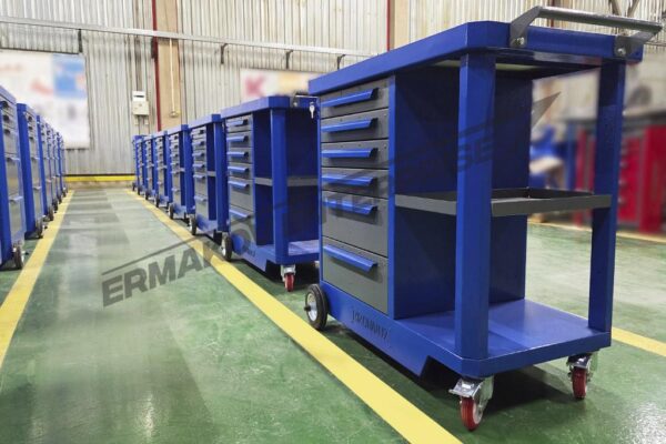 Фото инструментальных тележек для СТО KronVuz TBV 610 Фото инструментальных тележек для СТО KronVuz TBV 610